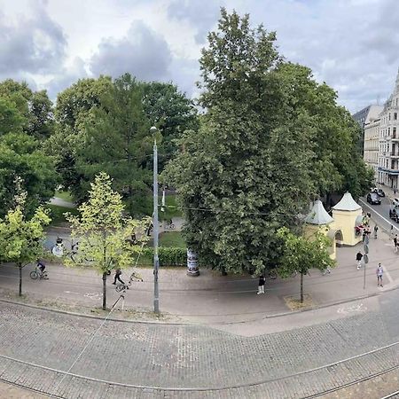 Studio Apartment In The Center Of Riga Buitenkant foto